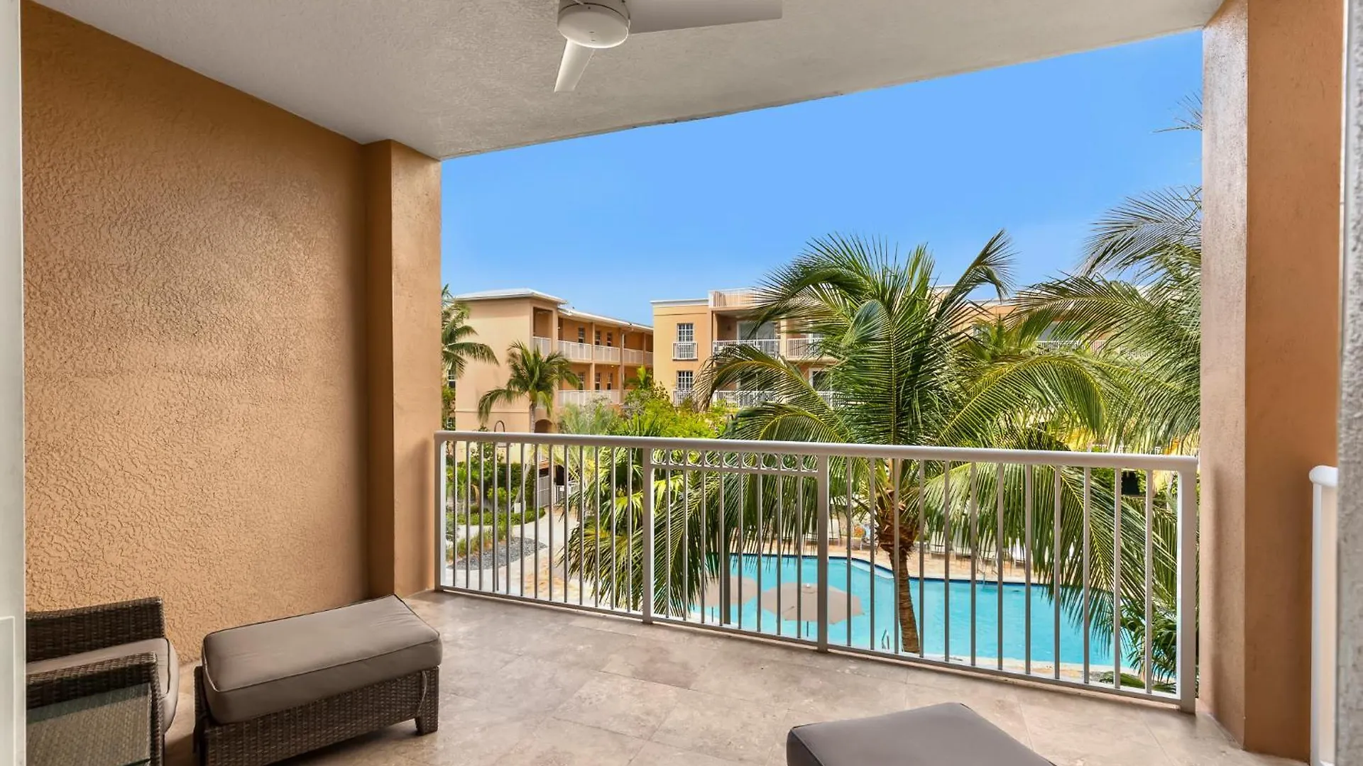 קי וסט Beachside Resort & Residences