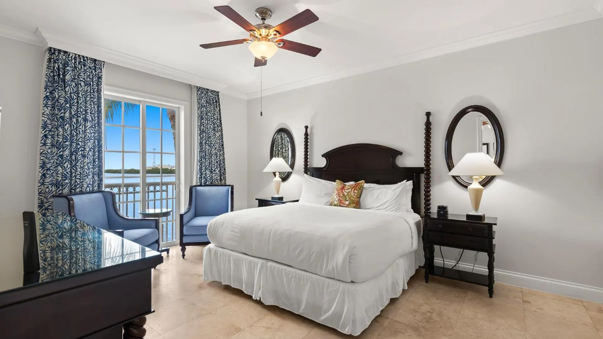 קי וסט Beachside Resort & Residences