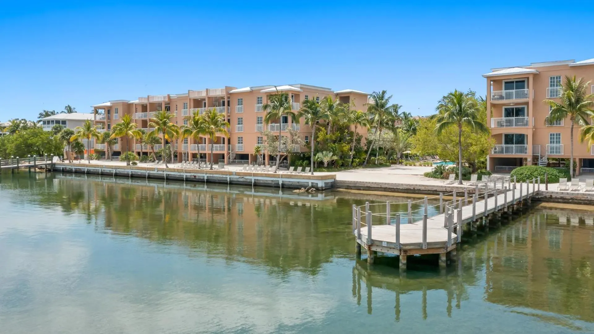 קי וסט Beachside Resort & Residences