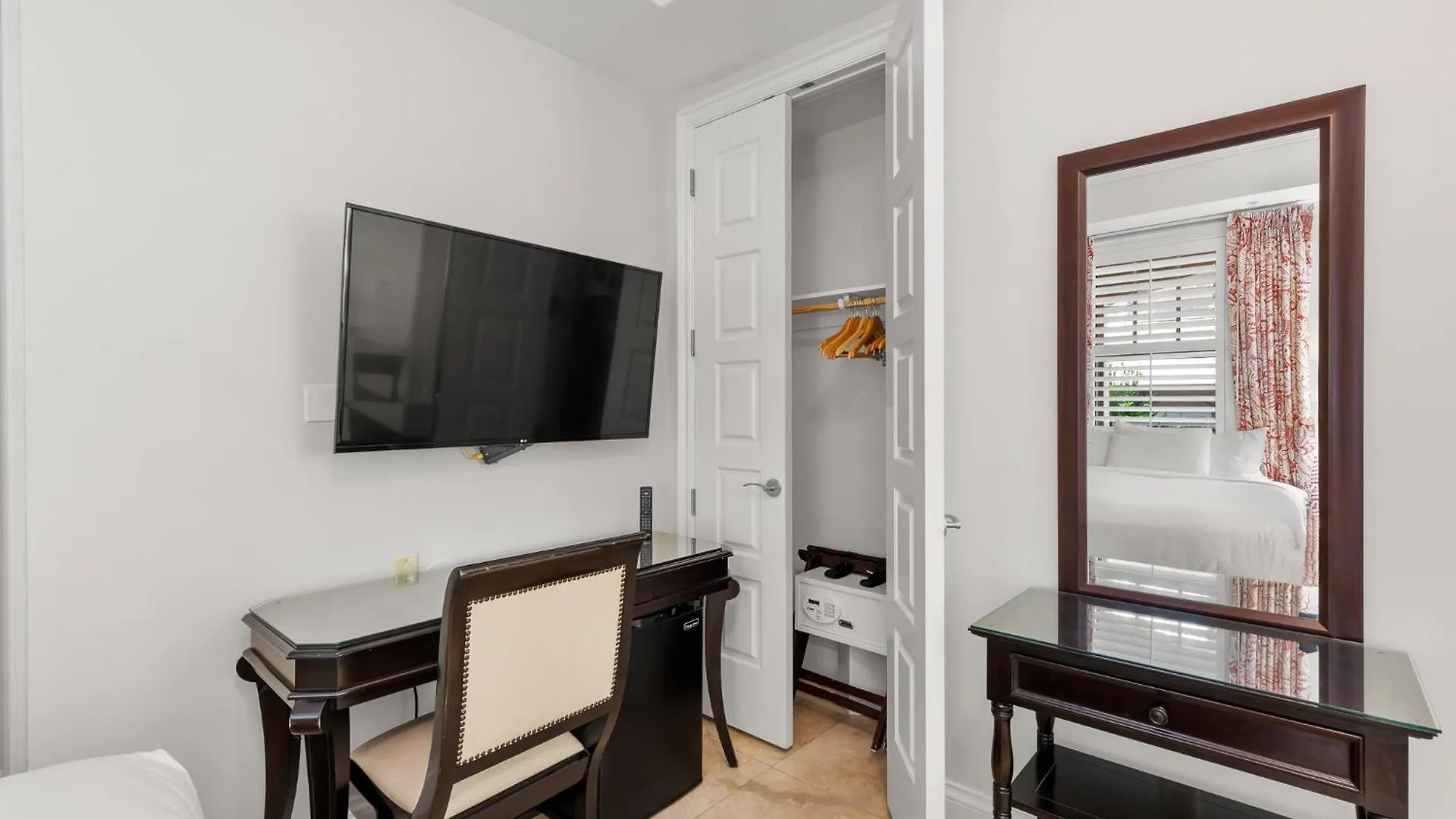 קי וסט Beachside Resort & Residences ארצות הברית