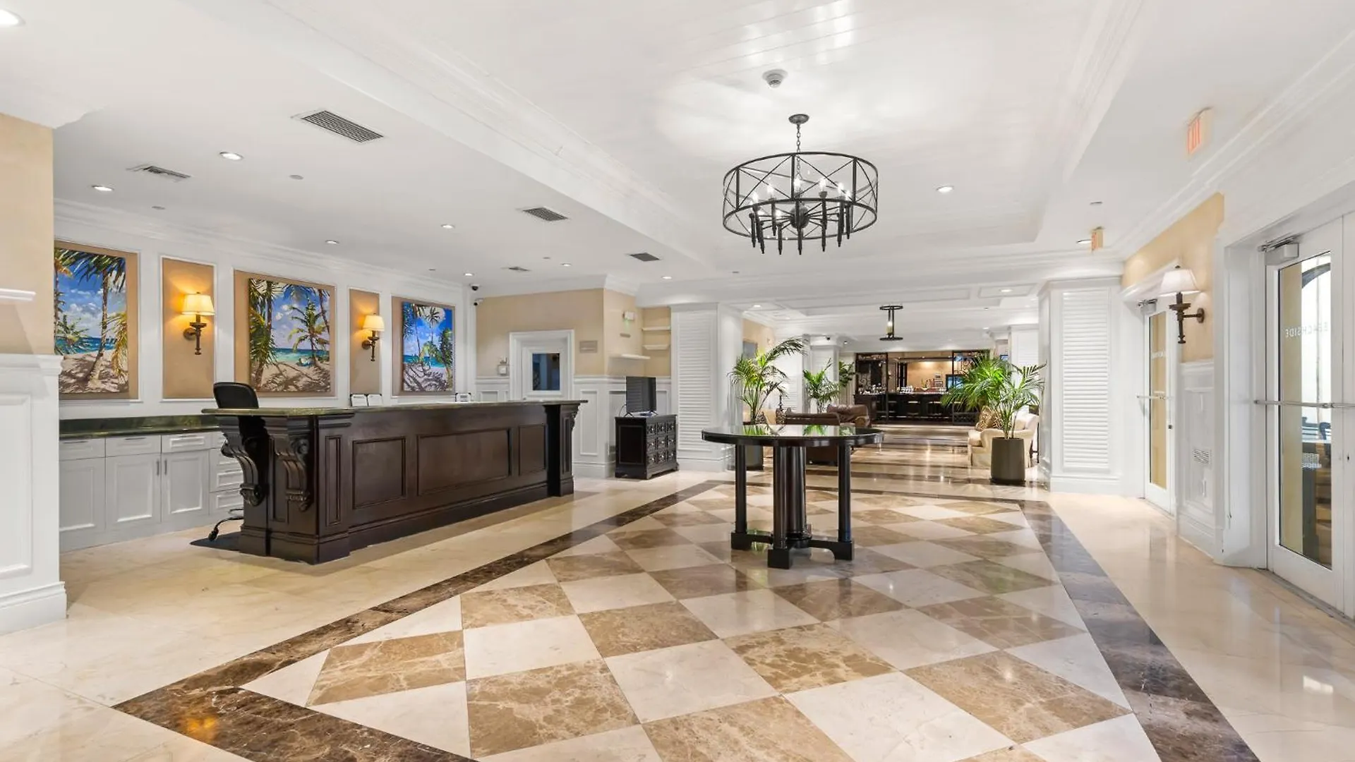קי וסט Beachside Resort & Residences