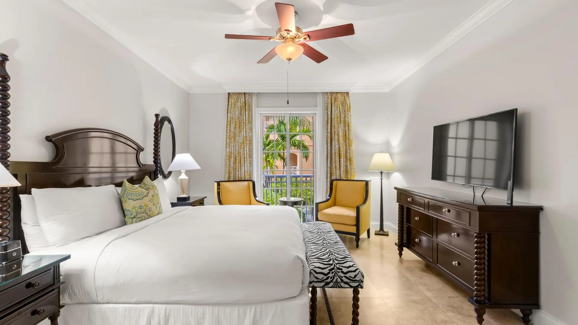 קי וסט Beachside Resort & Residences