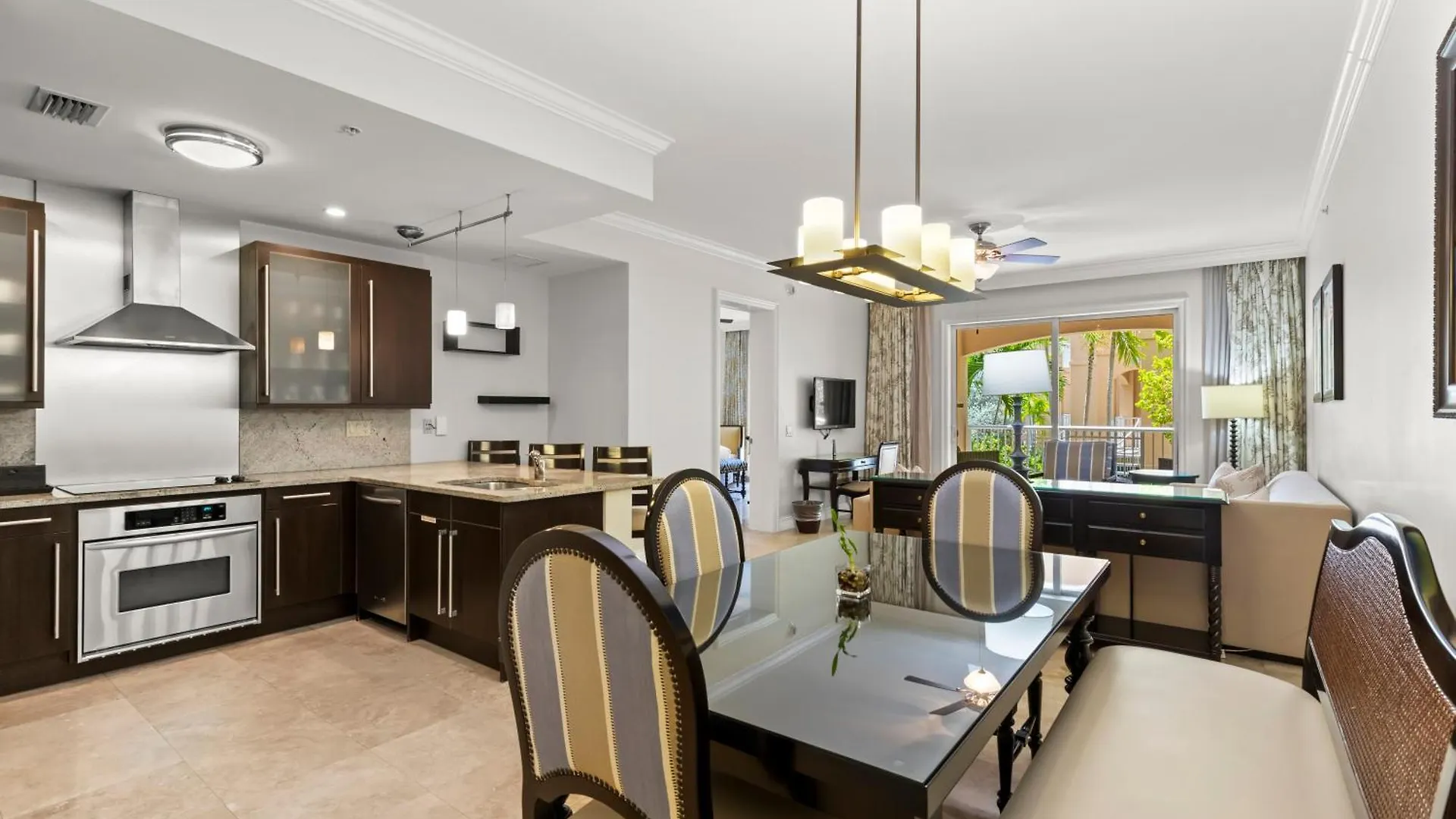 קי וסט Beachside Resort & Residences 4*, קי וסט ארצות הברית